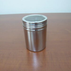 Stainless steel mesh shaker ideally used for sugar and flour.