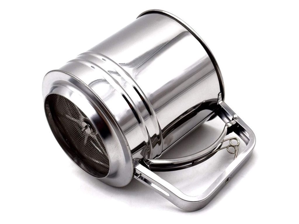 0373fdbb85a6ccbe5714a05234b67ae8.jpg Stainless Steel Flour Sifter Medium Size