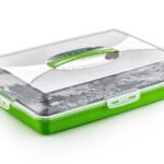 Rectangular Plastic Pastry Carrier with Lid