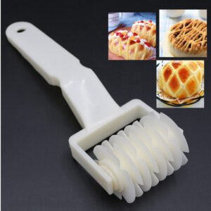 Lattice Dough Cutter Small