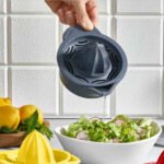 Classic Simple Lemon Squeezer