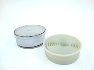 2d437507c40be7998b88c2f4dbf3d4ab.jpg Plastic Cookie Plain Cutters