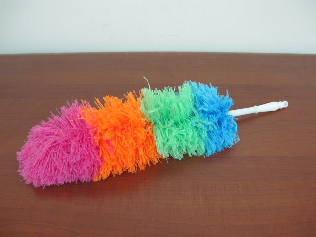 32c6a03472b73a56859aabc922015cb9.jpg Microfiber Duster
