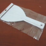 Plastic Scraper 16cm
