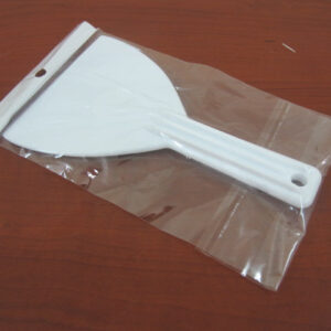 Plastic Scraper 16cm