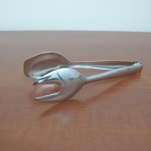 fork and spoon salad tong