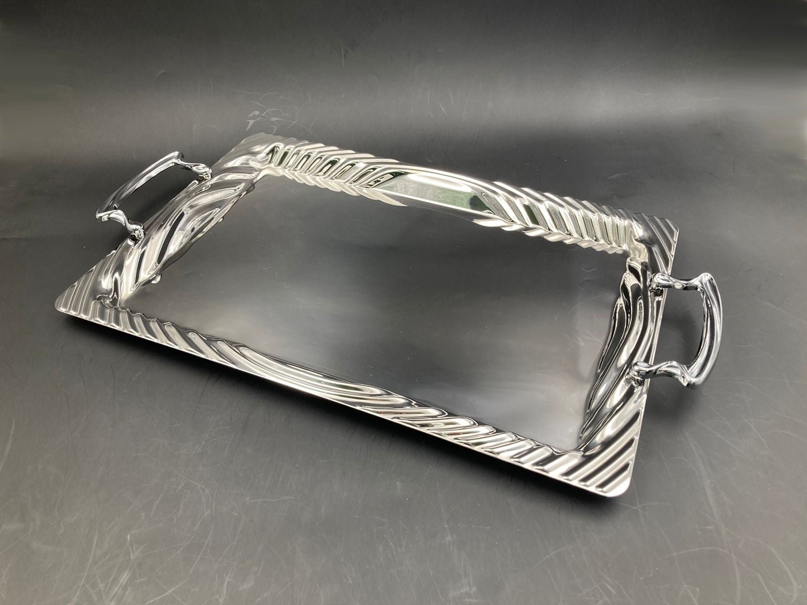 42735b747e133b62ed061542110e262b.jpg Dosthoff Elegance Serving Tray Premium SS 18/10 43.5 cm
