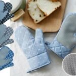 Set of 2 High Quality Mitten with Silicon Exterior