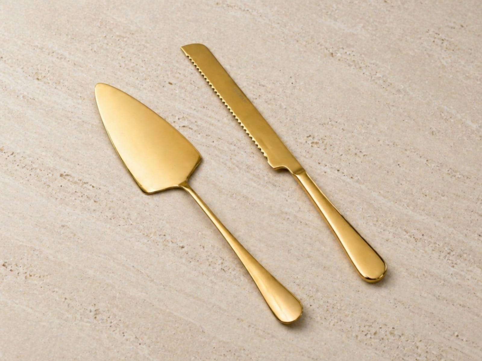 67a19e1da2b8827d4bc6c1e4f1e3fd38.jpg Dosthoff Golden SS Cake Serving Set