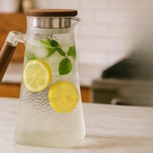 High Quality 2L Glass Pitcher w Wood Handle and Cover
