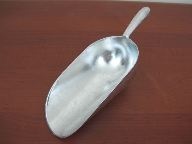 69807716938e90bfb14f3f5f32750b83.jpg Alumnium Scoop Extra Large Size