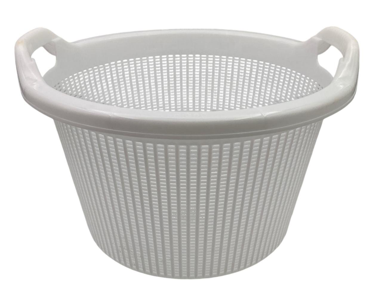 6c9f2a4d0c567f7b7f40549b94666e00.jpg Industrial deep plastic strainer 43 cm