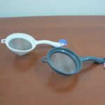 Fine Mesh Stainless Steel with plastic Strainer; 12.5 cm