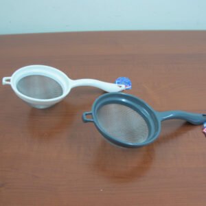 Fine Mesh Stainless Steel with plastic Strainer; 12.5 cm