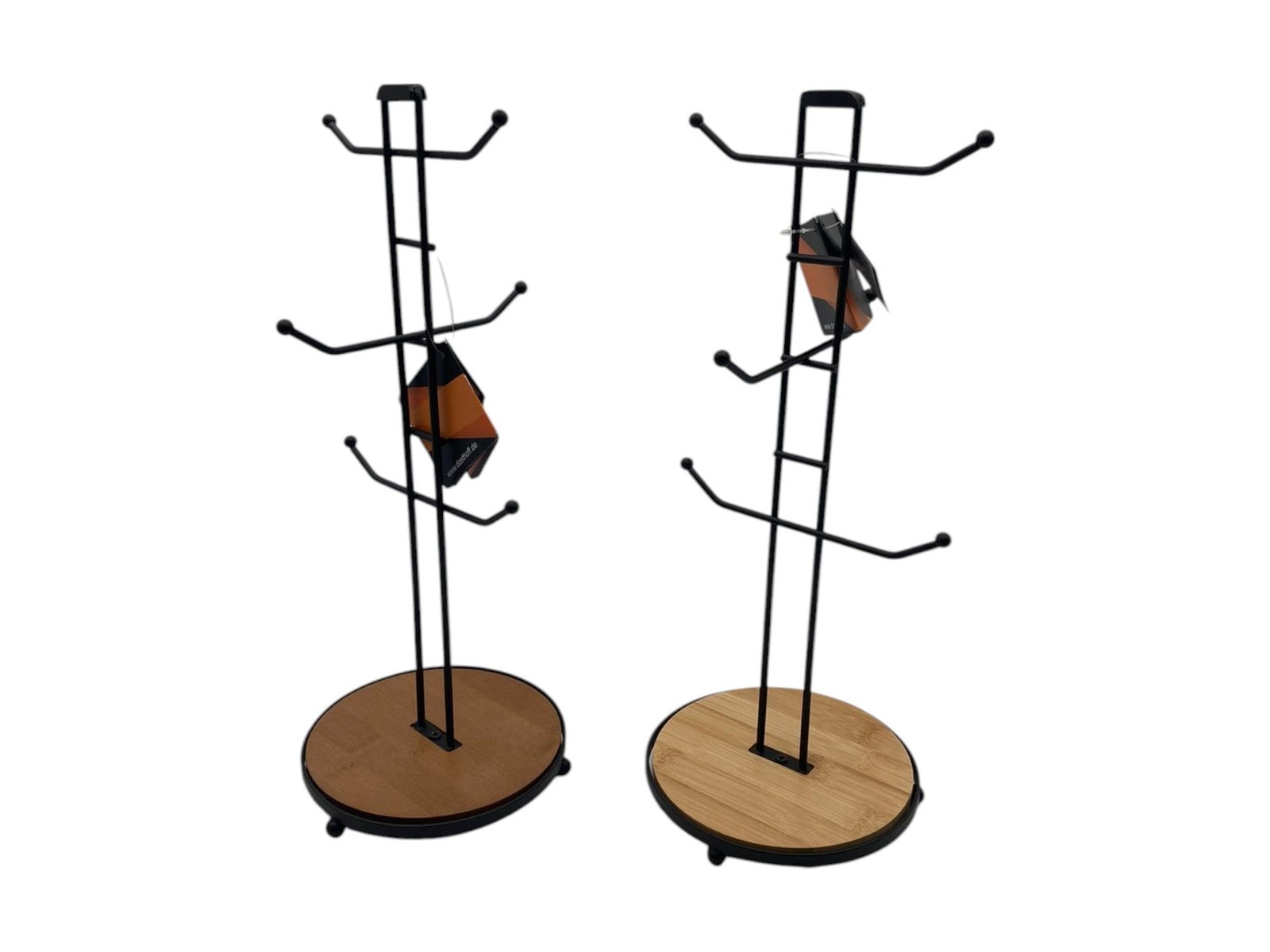 7d0d3bfeb25939b6cb608121f0ef7938.jpg Dosthoff Iron Grid Mug Tree with Bamboo Base MB13