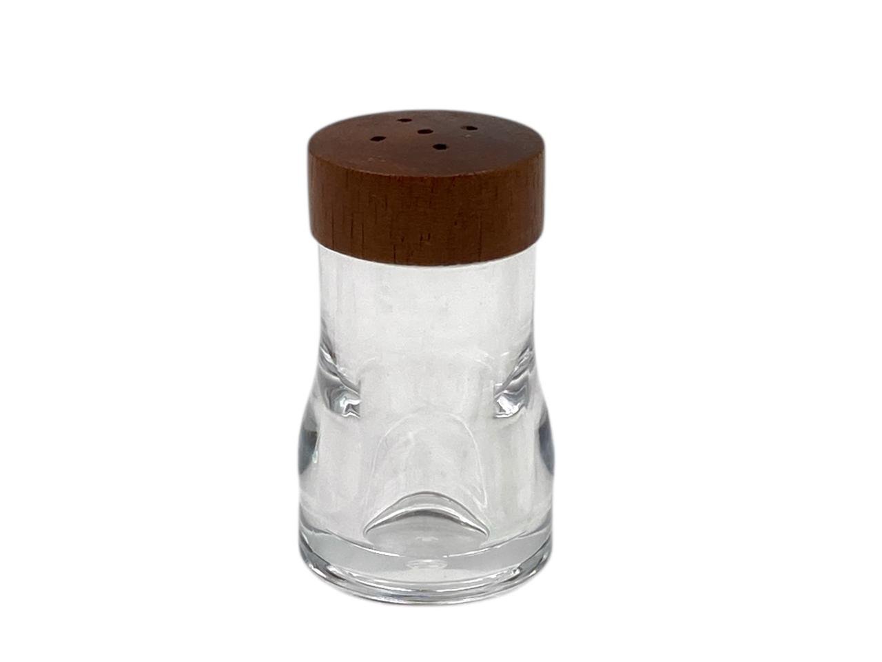 aff5da02acd4623c2bcc9224461f03e1.jpg Acrylic salt and pepper shaker with Wooden Cover