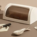 Plastic Bread Box with Straw Design