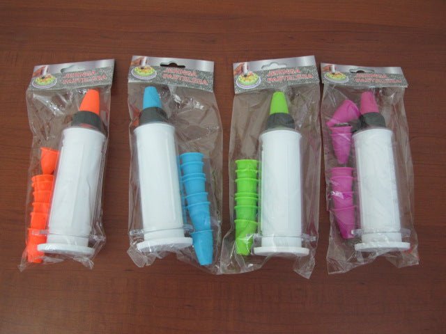 d4c67267d5d3b11d6b9d59e0d53b1f17.jpg ICING SYRINGE