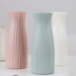Plastic Vase Ceramic Look Lined 20 cm