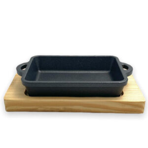 Rectangular Cast Iron Sizzling with wooden base 15 cm