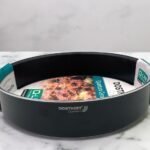 Dosthoff Black Quantum Round Oven Tray 32 cm