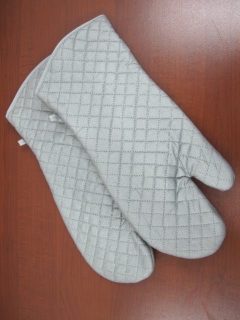 e0dadf1df6d5895461447e82d6d3fa78.jpg Insulated Grey Oven Gloves 40 cm