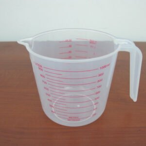 Plastic Measuring Cup 1 lt