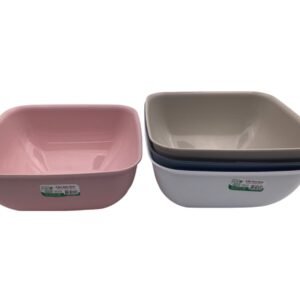 Colorful square bowl; 3.5 lt