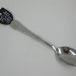 Baguette serving spoon. Excellent durability and functionality.