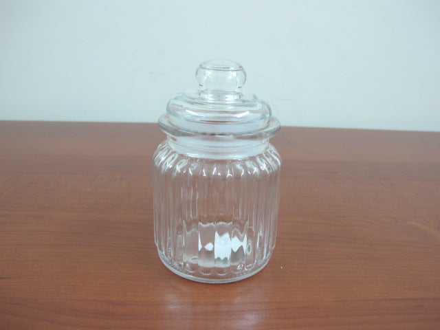 fcf5c016dcf81205586a7a96ba2ce152.jpg Small Glass Jar Lined Design